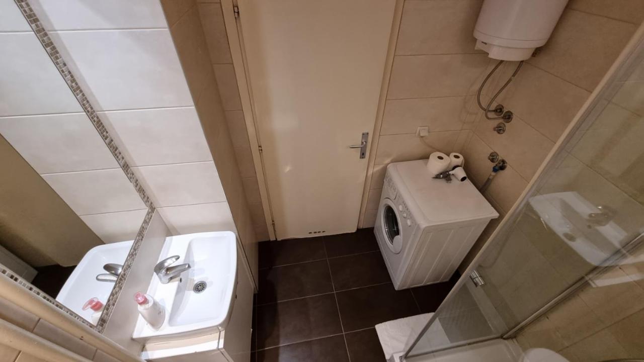 Slavija Square Apartments Beograd Bagian luar foto