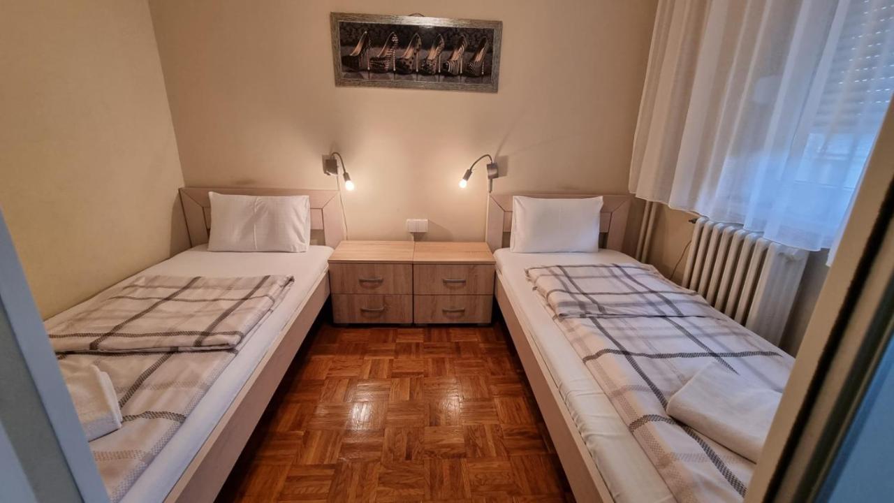 Slavija Square Apartments Beograd Bagian luar foto