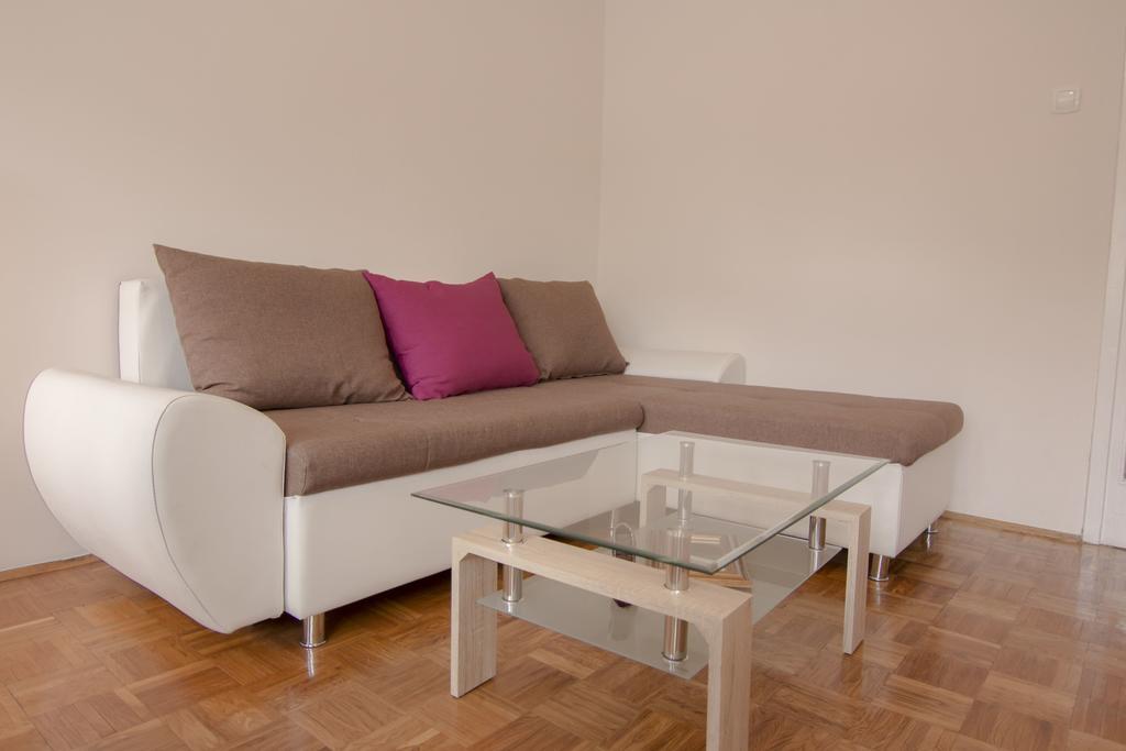 Slavija Square Apartments Beograd Ruang foto