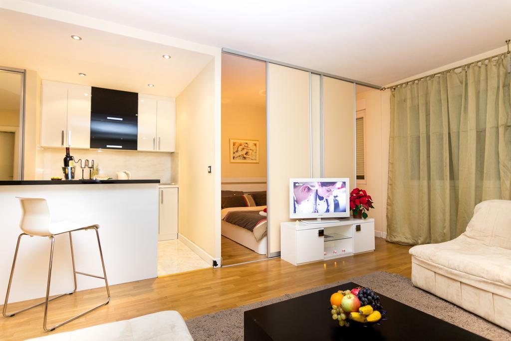 Slavija Square Apartments Beograd Ruang foto