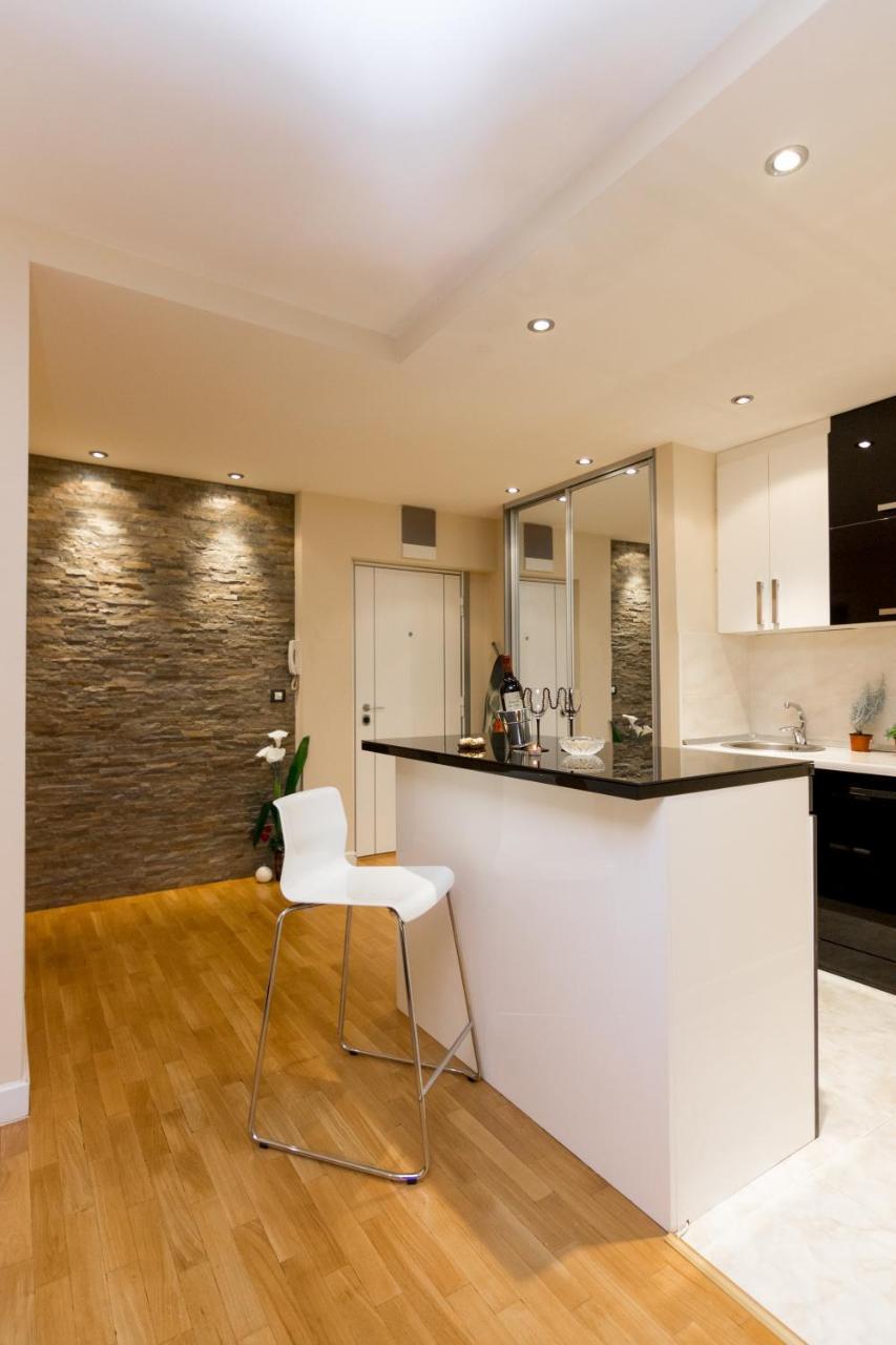 Slavija Square Apartments Beograd Bagian luar foto