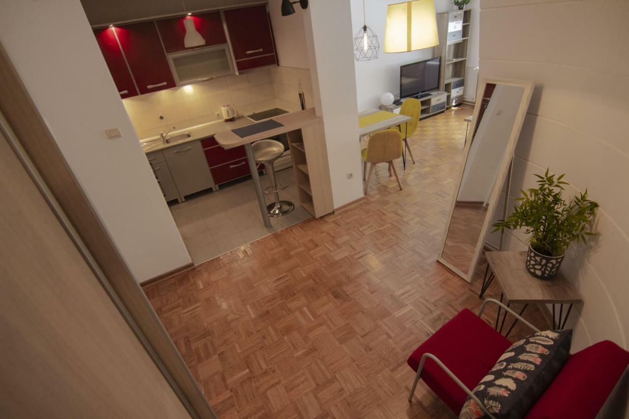 Slavija Square Apartments Beograd Bagian luar foto