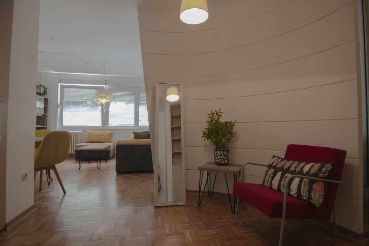 Slavija Square Apartments Beograd Bagian luar foto